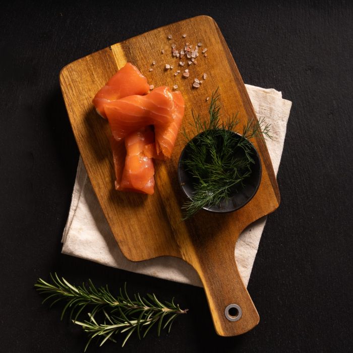 Leckere Lachsröllchen mit Frischkäse 125g | Fiedlers Fischmarkt